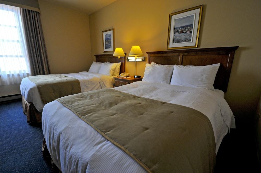 Hotel Tadoussac Exterior photo