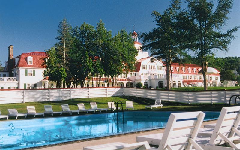 Hotel Tadoussac Exterior photo
