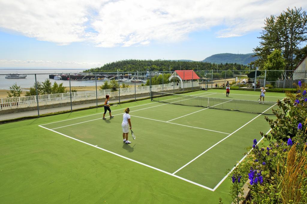 Hotel Tadoussac Exterior photo