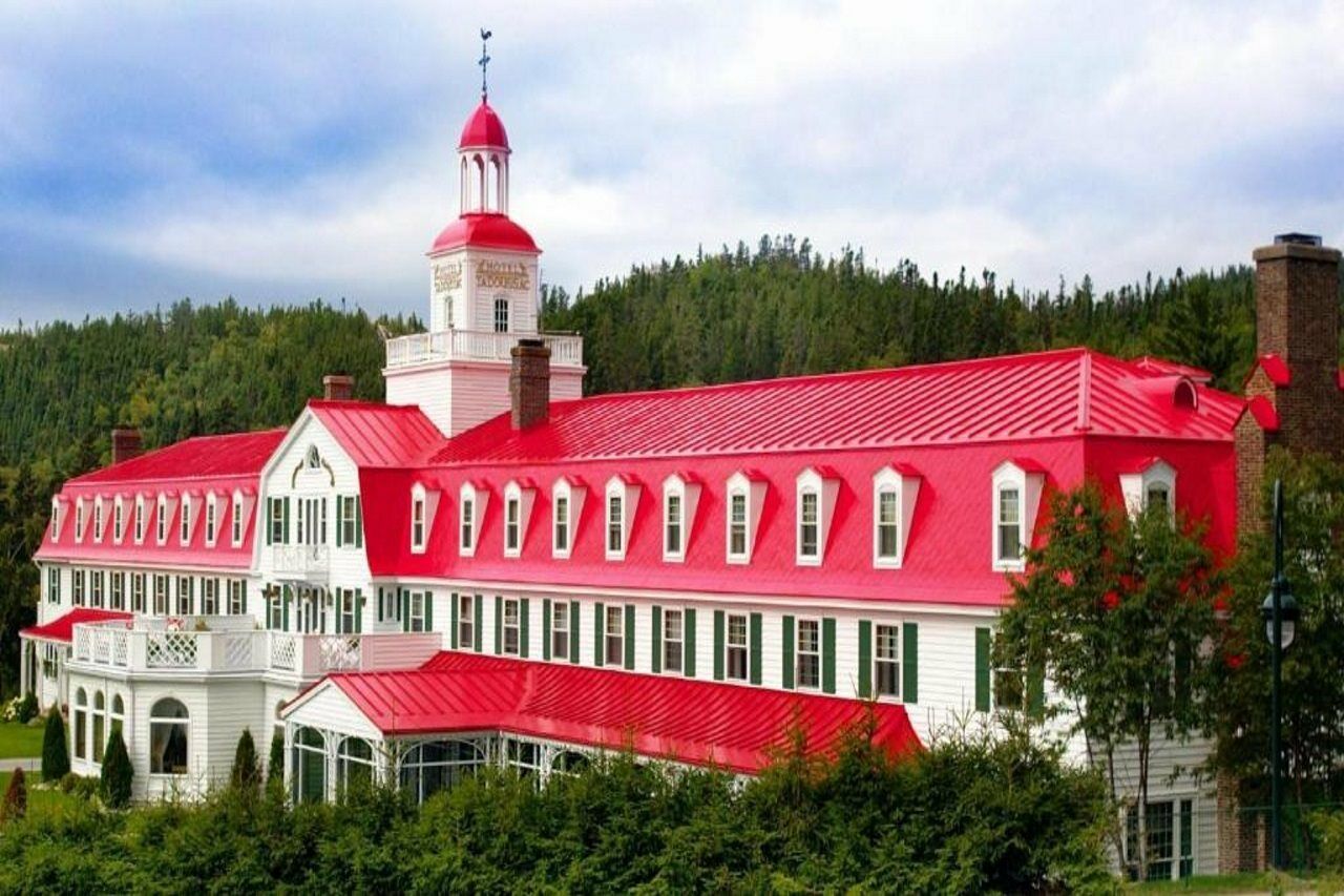 Hotel Tadoussac Exterior photo